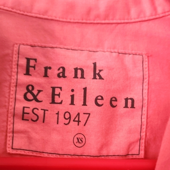 Frank & Eileen Barry Button Up Top In Famous Denim Grapefruit Size XS - Picture 14 of 15